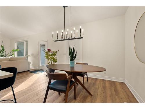 59-144 Port Robinson Road, Fonthill, ON - Indoor Photo Showing Dining Room