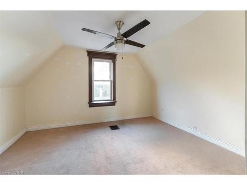 5333 College Crescent, Niagara Falls, ON - Indoor Photo Showing Other Room