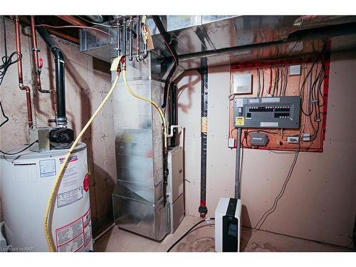 11-4300 Kalar Road, Niagara Falls, ON - Indoor Photo Showing Basement