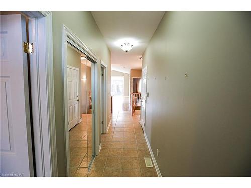 11-4300 Kalar Road, Niagara Falls, ON - Indoor Photo Showing Other Room