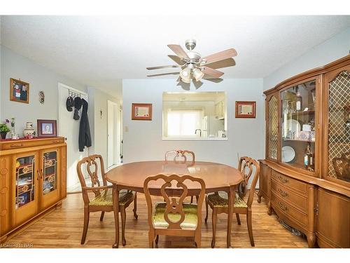 2-5982 Dunn Street, Niagara Falls, ON - Indoor Photo Showing Dining Room