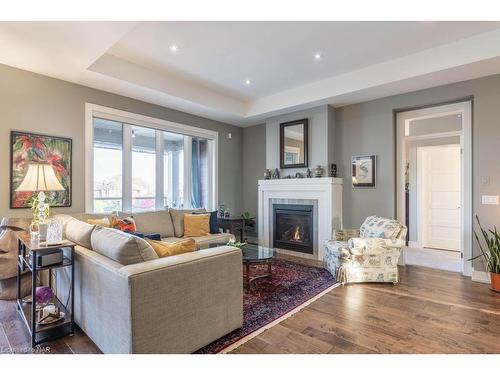 62 Coyle Court, Welland, ON - Indoor Photo Showing Living Room With Fireplace