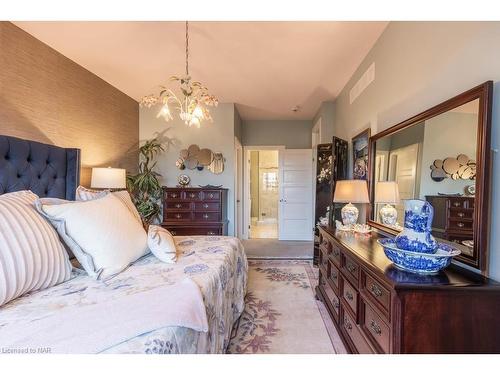 62 Coyle Court, Welland, ON - Indoor Photo Showing Bedroom