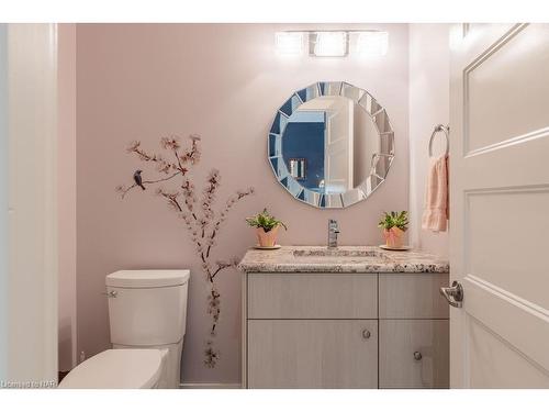 62 Coyle Court, Welland, ON - Indoor Photo Showing Bathroom