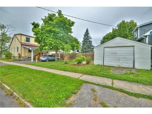 33 Merigold Street, St. Catharines, ON - Outdoor