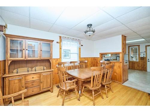 33 Merigold Street, St. Catharines, ON - Indoor Photo Showing Dining Room