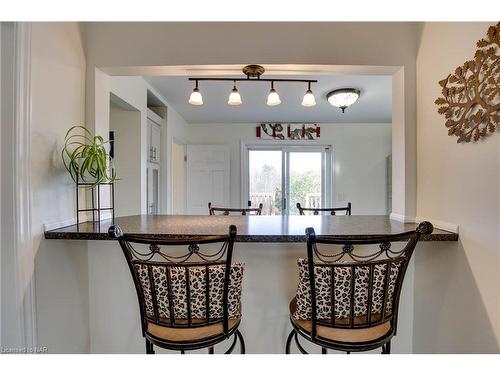 3522 East Main Street, Stevensville, ON - Indoor Photo Showing Dining Room