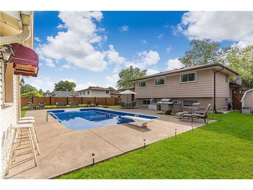 796 Grandview Road, Fort Erie, ON - Outdoor With In Ground Pool With Backyard With Exterior