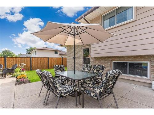 796 Grandview Road, Fort Erie, ON - Outdoor With Deck Patio Veranda With Exterior