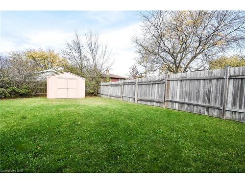 7 Dianne Drive, St. Catharines, ON - Outdoor With Backyard