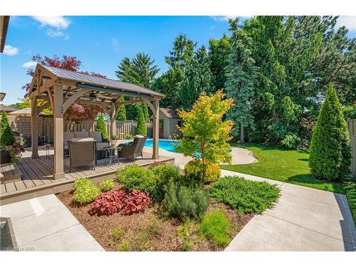 13 West Farmington Drive, St. Catharines, ON - Outdoor With In Ground Pool With Backyard