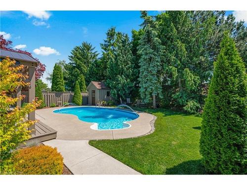 13 West Farmington Drive, St. Catharines, ON - Outdoor With In Ground Pool With Backyard