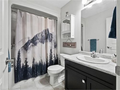 45-340 Prospect Point Road N, Ridgeway, ON - Indoor Photo Showing Bathroom