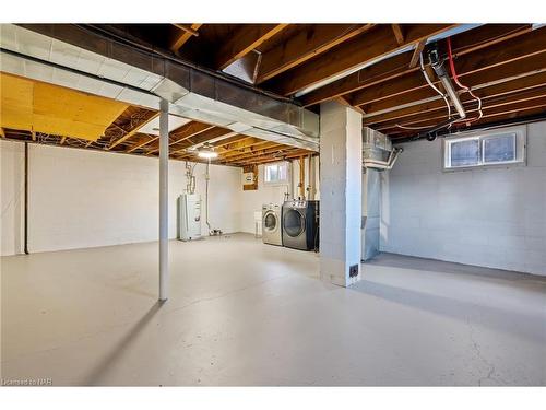 9 Regina Avenue, St. Catharines, ON - Indoor Photo Showing Basement