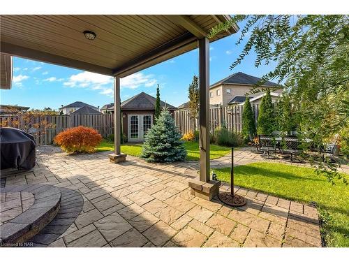 5803 Fiddlehead Lane, Niagara Falls, ON - Outdoor With Deck Patio Veranda