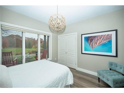 880 Metler Rd Road, Fenwick, ON - Indoor Photo Showing Bedroom