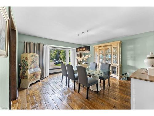 7091 Mount Forest Lane, Niagara Falls, ON - Indoor Photo Showing Dining Room