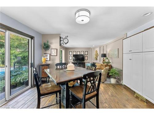 7091 Mount Forest Lane, Niagara Falls, ON - Indoor Photo Showing Dining Room