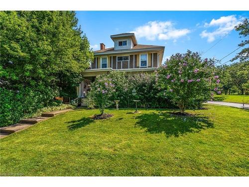 2 Carleton Street N, Thorold, ON - Outdoor