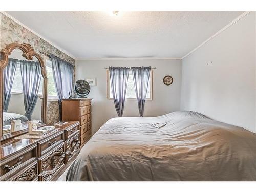 430 Concession 7 Road, Niagara-On-The-Lake, ON - Indoor Photo Showing Bedroom