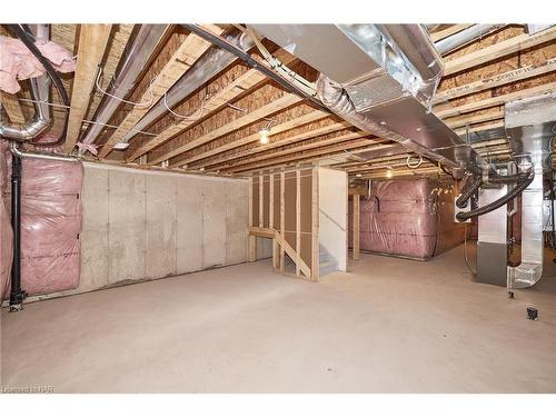 219 Port Crescent, Welland, ON - Indoor Photo Showing Basement