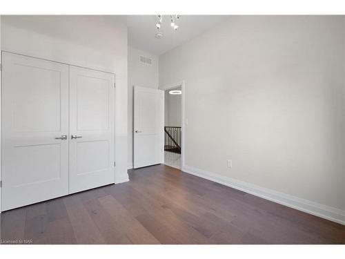 492 Vine Street, St. Catharines, ON - Indoor Photo Showing Other Room