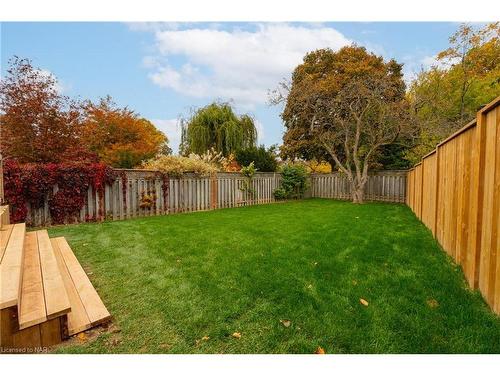 494 Vine Street, St. Catharines, ON - Outdoor With Backyard