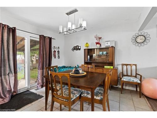 65 Mccrae Drive, Welland, ON - Indoor Photo Showing Dining Room