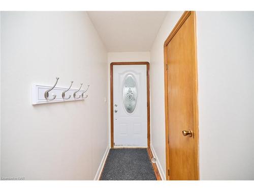 40252 Forks Road, Wainfleet, ON - Indoor Photo Showing Other Room