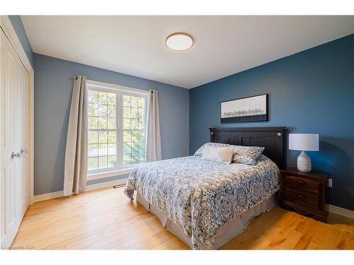 1741 Third Street, St. Catharines, ON - Indoor Photo Showing Bedroom