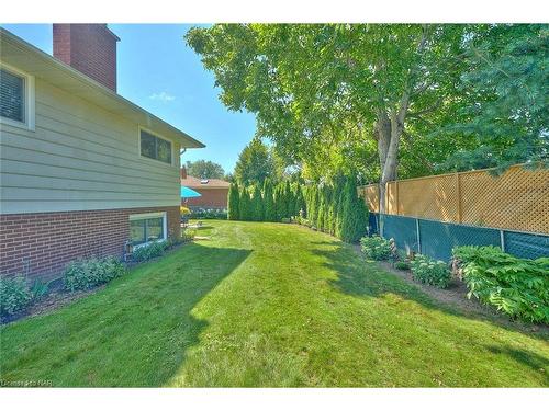 47 Monarch Park Drive, St. Catharines, ON - Outdoor