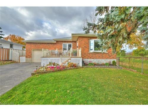 19 Melrose Avenue, St. Catharines, ON - Outdoor With Deck Patio Veranda