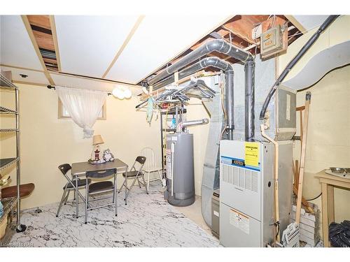 19 Melrose Avenue, St. Catharines, ON - Indoor Photo Showing Basement