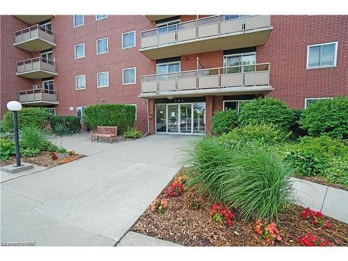 211-264 Grantham Avenue, St. Catharines, ON - Outdoor With Balcony