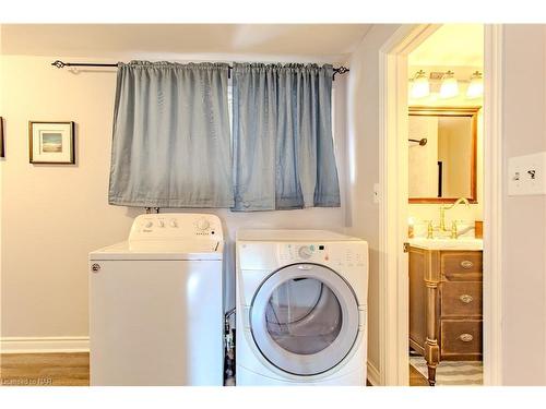 289 Derby Road, Crystal Beach, ON - Indoor Photo Showing Laundry Room