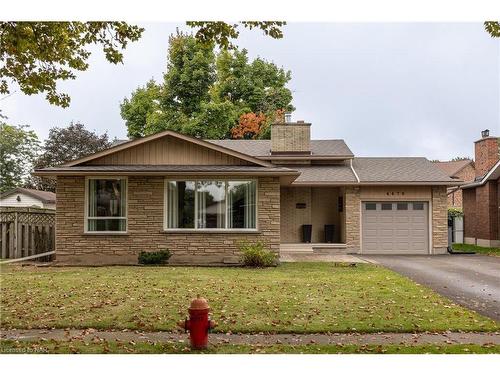 4479 Mitchell Avenue, Niagara Falls, ON - Outdoor