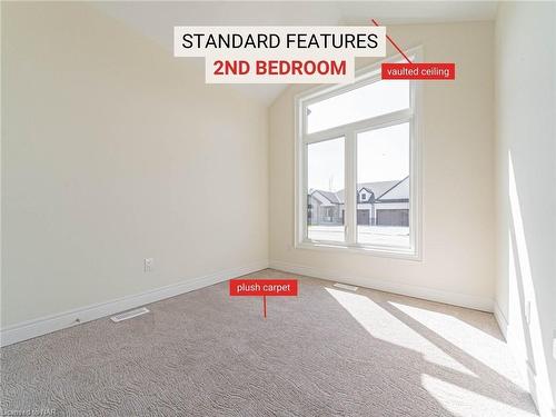 502 Royal Ridge Drive, Fort Erie, ON - Indoor Photo Showing Other Room