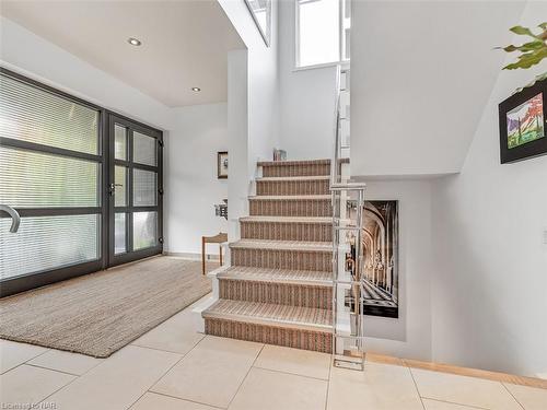 1 Bolingbroke Road, Toronto, ON - Indoor Photo Showing Other Room