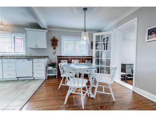 24 Munro Street, Thorold, ON - Indoor Photo Showing Dining Room