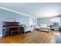 24 Munro Street, Thorold, ON  - Indoor Photo Showing Living Room 