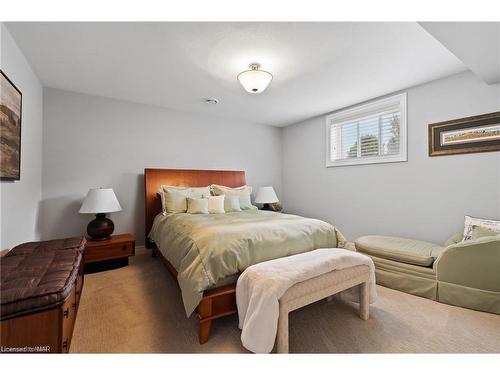 118 Kintyre Trail, Welland, ON - Indoor Photo Showing Bedroom