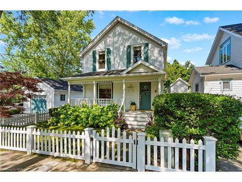 6 Simcoe Street, St. Catharines, ON - Outdoor With Deck Patio Veranda With Facade