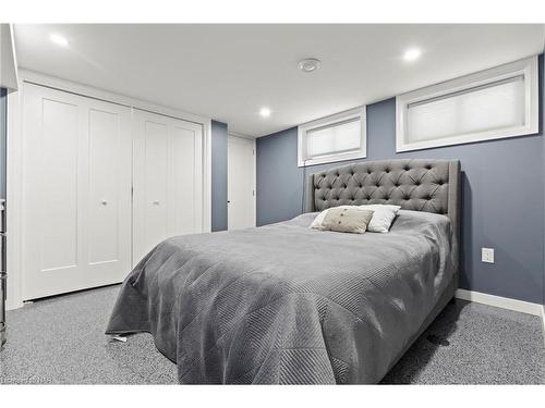 32 Ridgewood Drive, Welland, ON - Indoor Photo Showing Bedroom