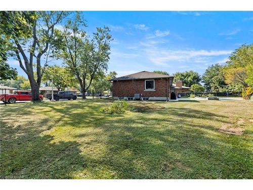 32 Ridgewood Drive, Welland, ON - Outdoor