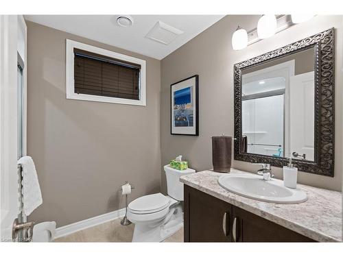 25 Andrew Lane Lane, Thorold, ON - Indoor Photo Showing Bathroom