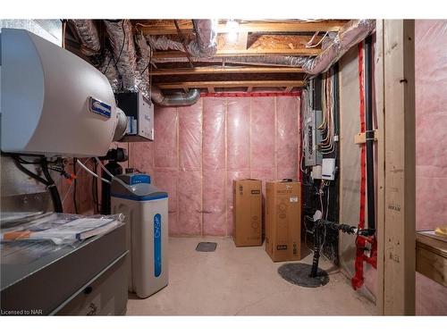 25 Andrew Lane Lane, Thorold, ON - Indoor Photo Showing Basement