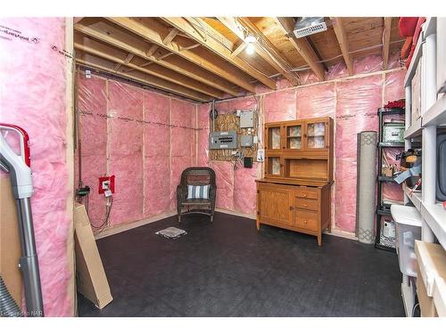 3281 Charleston Drive Drive, Fort Erie, ON - Indoor Photo Showing Basement