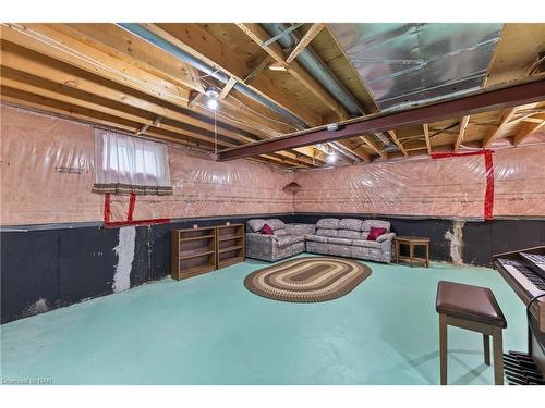 27-7470 Monastery Drive, Niagara Falls, ON - Indoor Photo Showing Basement