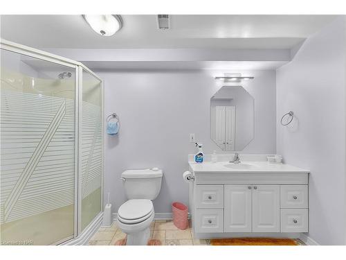 27-7470 Monastery Drive, Niagara Falls, ON - Indoor Photo Showing Bathroom