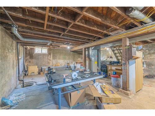 5412 Houck Drive, Niagara Falls, ON - Indoor Photo Showing Basement